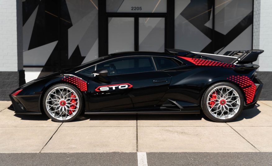 2022 Lamborghini Huracan STO LP 640-2 STO