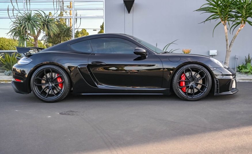 2020 Porsche 718 GT4