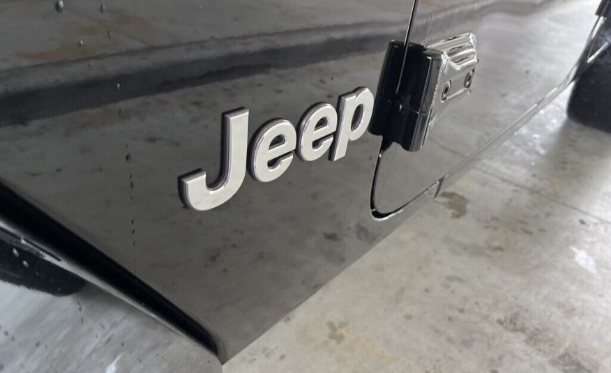 2021 Jeep Gladiator Overland