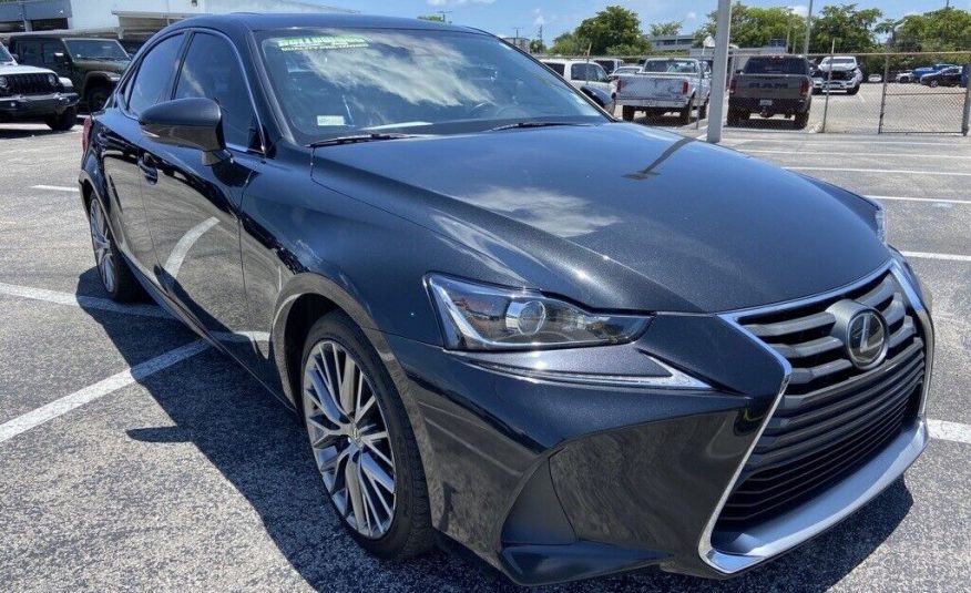 2017 Lexus IS 200t