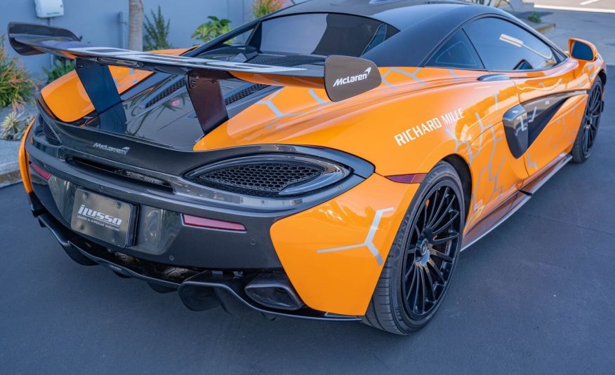 2020 McLaren 620R