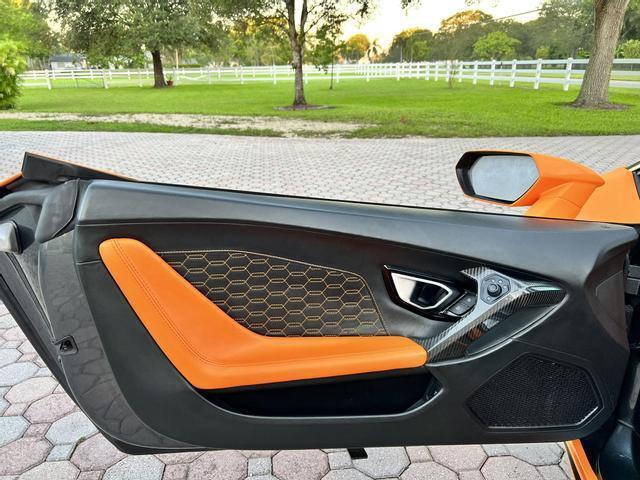 2018 Lamborghini Huracan LP580-2 Spyder Convertible 2D