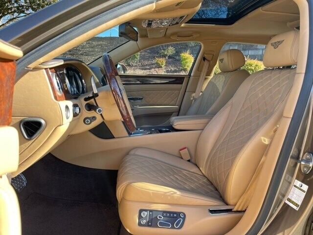 2018 Bentley Flying Spur V8