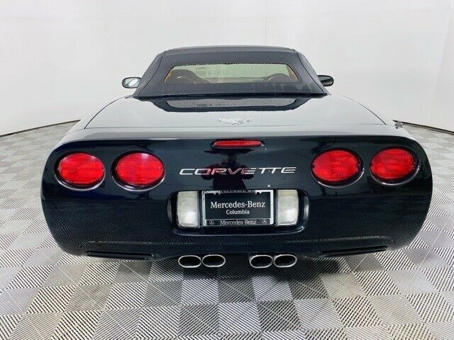 2003 Chevrolet Corvette