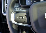 2022 Volvo XC40 R-Design