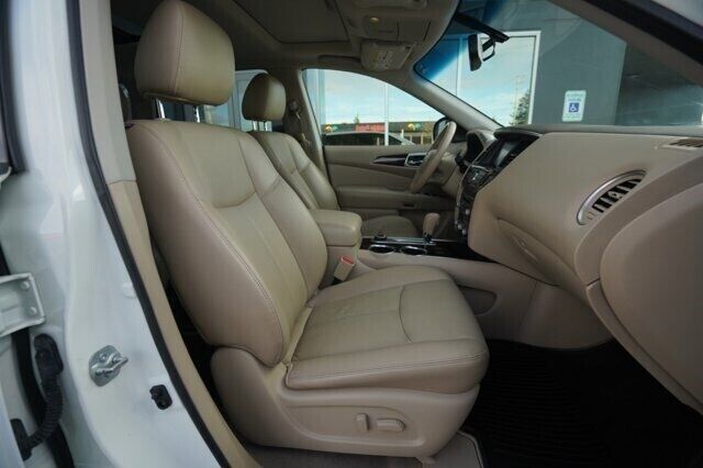 2014 Nissan Pathfinder SL 4×4 4dr SUV