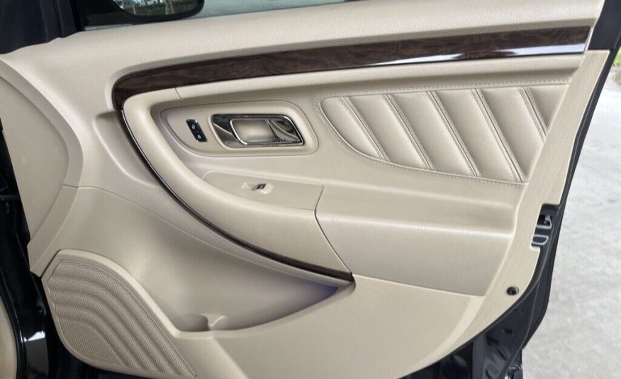2015 Ford Taurus Limited