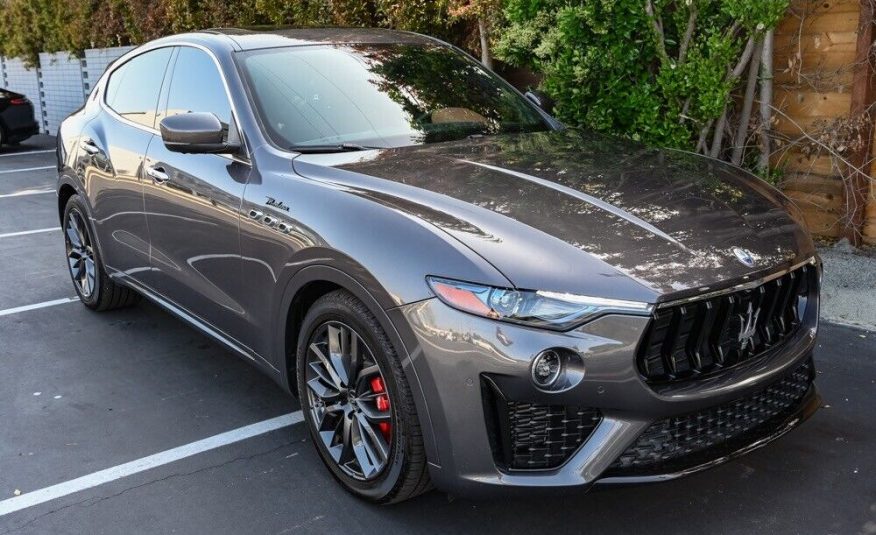 2022 Maserati Levante Modena