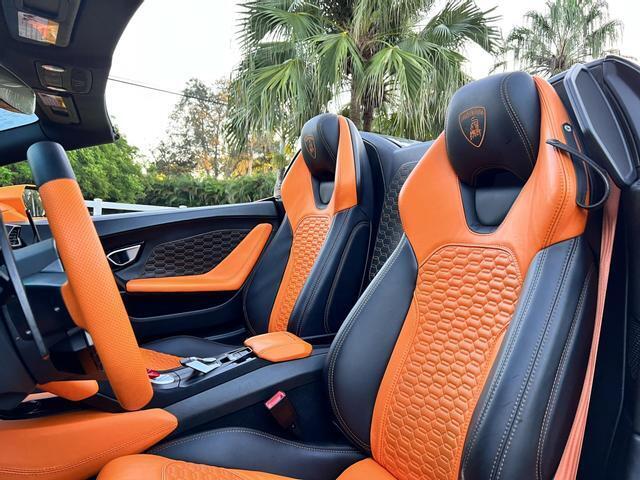 2018 Lamborghini Huracan LP580-2 Spyder Convertible 2D