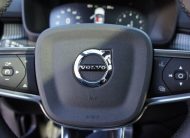 2022 Volvo XC40 R-Design