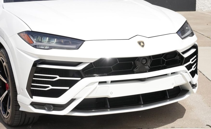 2020 Lamborghini Urus