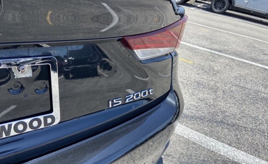 2017 Lexus IS 200t
