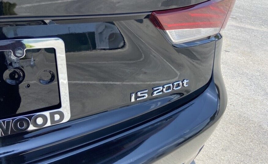 2017 Lexus IS 200t