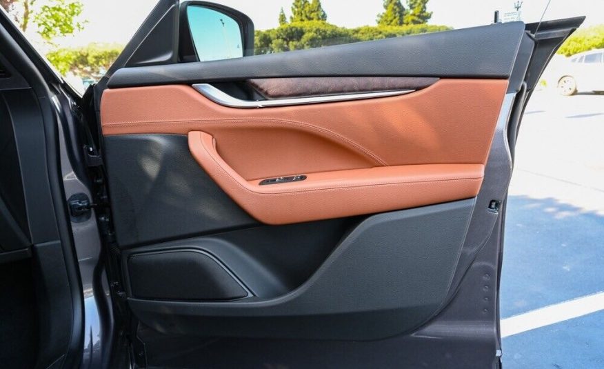 2022 Maserati Levante Modena