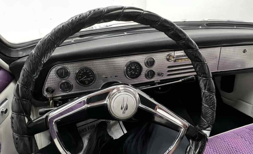1958 Studebaker Silver Hawk
