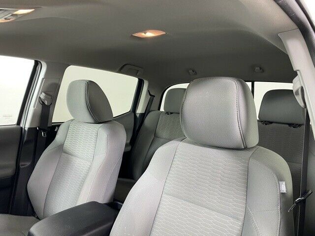 2018 Toyota Tacoma SR5 16923 Miles Super White 4D Double Cab 3.5L V6 PDI DOHC 24