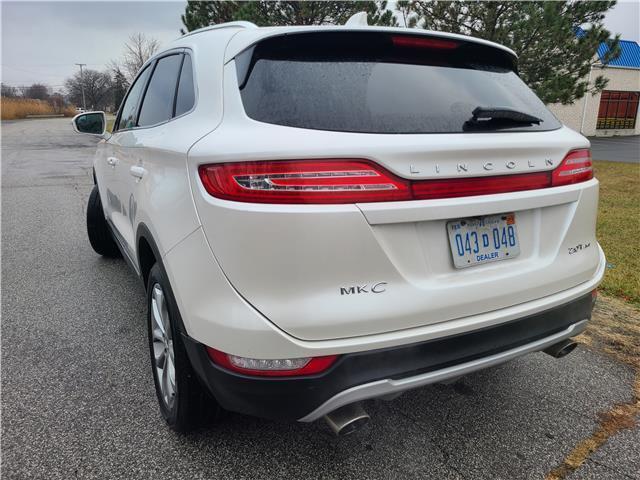 2017 Lincoln MKC Select