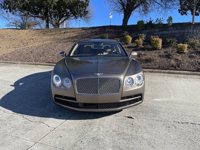 2018 Bentley Flying Spur V8