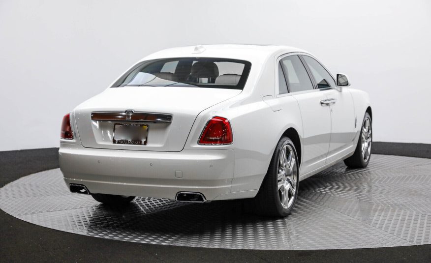 2018 Rolls-Royce Ghost Sedan