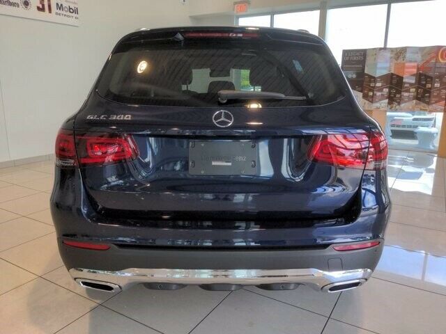 2021 Mercedes-Benz GLC GLC 300