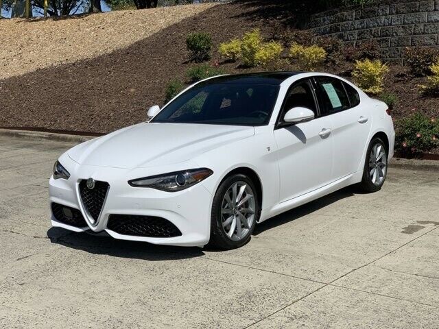 2022 Alfa Romeo Giulia Ti