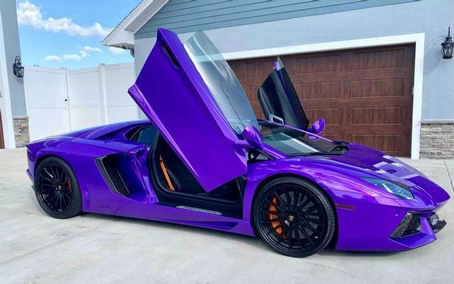 2012 Lamborghini Aventador LP 700-4 Coupe 2D