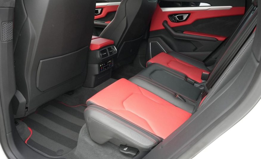 2020 Lamborghini Urus