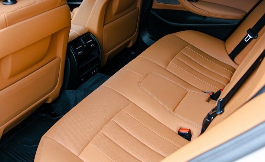 2022 BMW 5-Series 540i