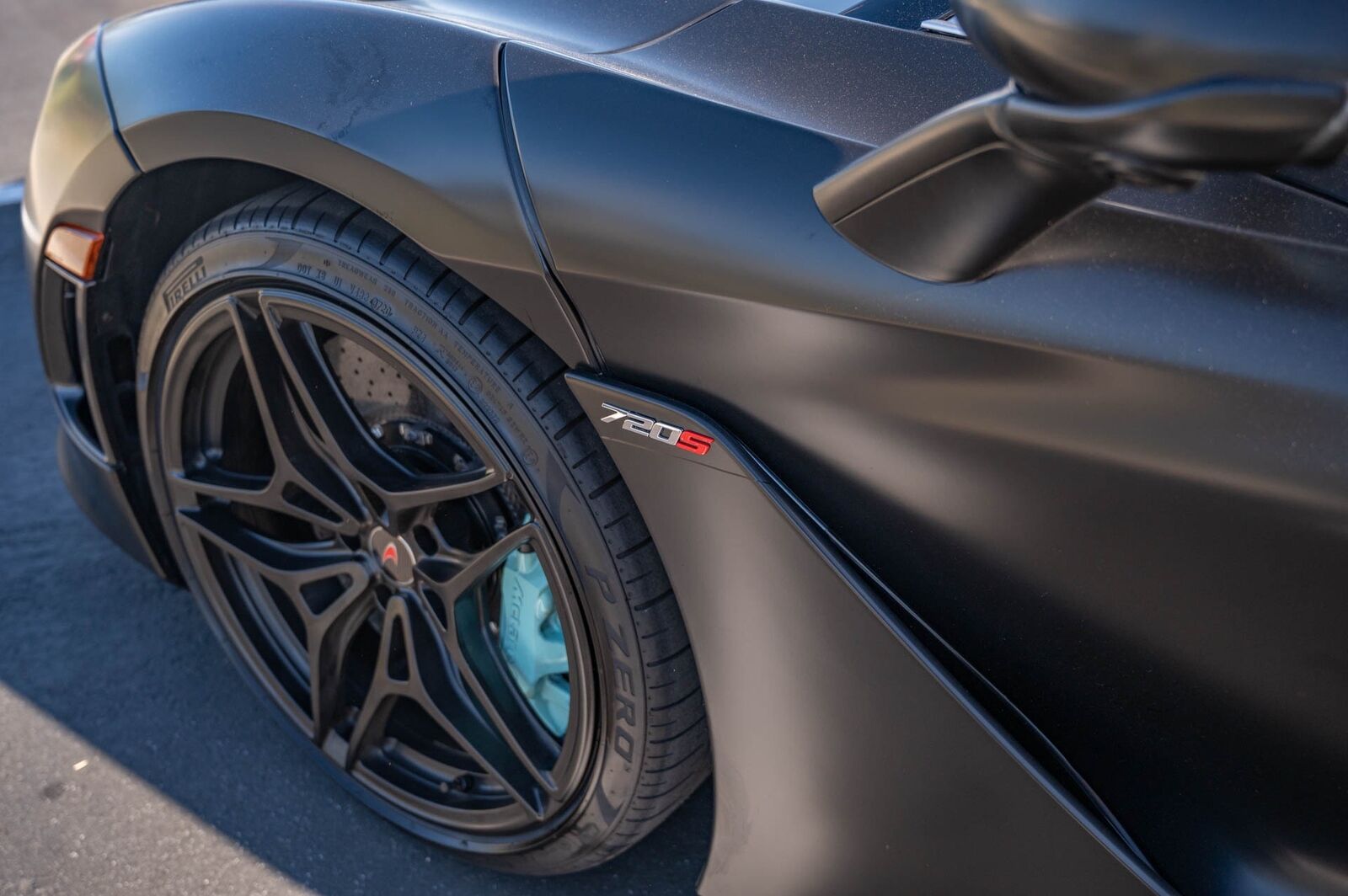 2018 McLaren 720S Luxury