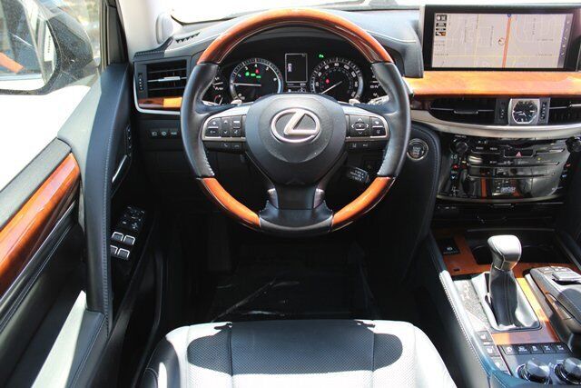 2020 Lexus LX LX 570