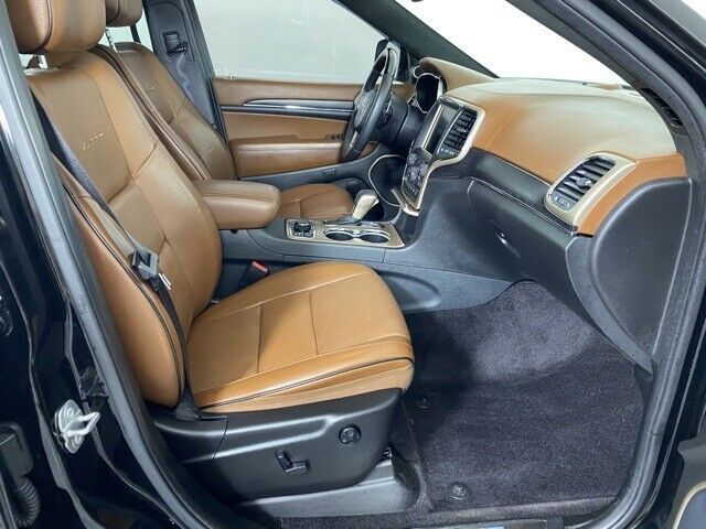 2017 Jeep Grand Cherokee Summit 41405 Miles Diamond Black Crystal Pearlcoat 4D S