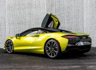 2023 McLaren Artura