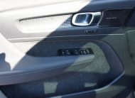 2022 Volvo XC40 R-Design