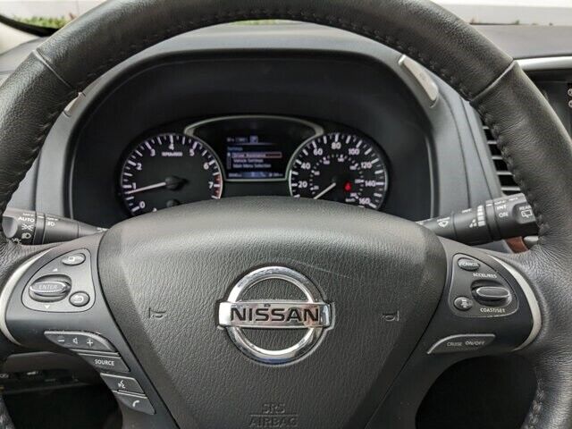 2020 Nissan Pathfinder Platinum