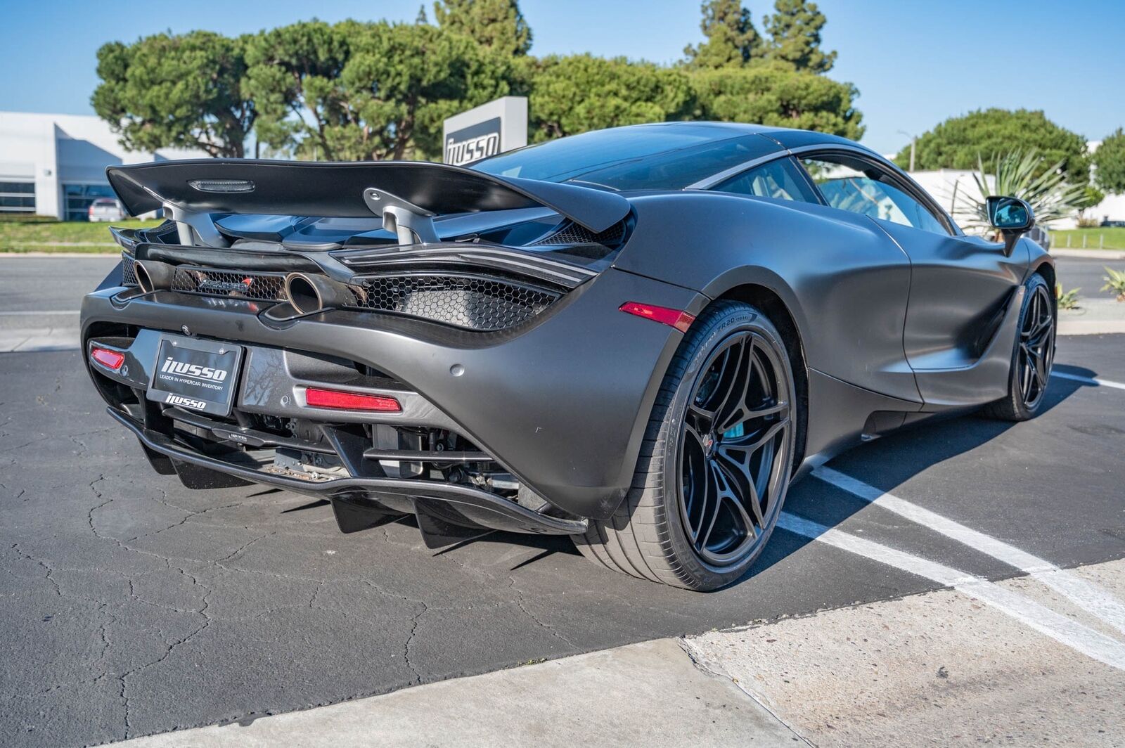 2018 McLaren 720S Luxury