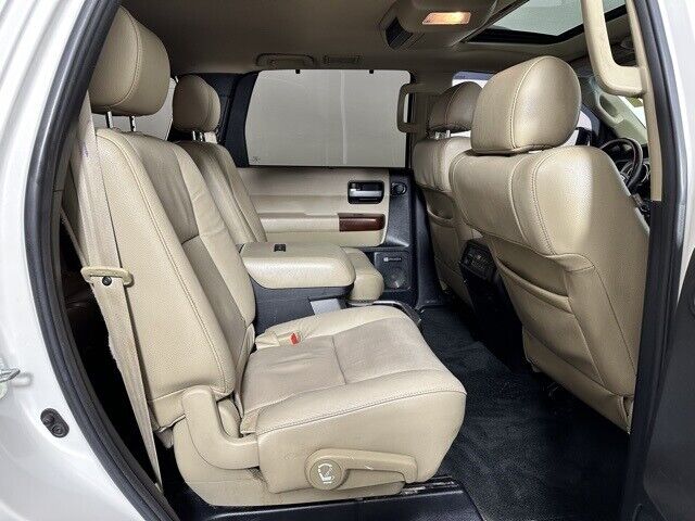 2014 Toyota Sequoia Platinum