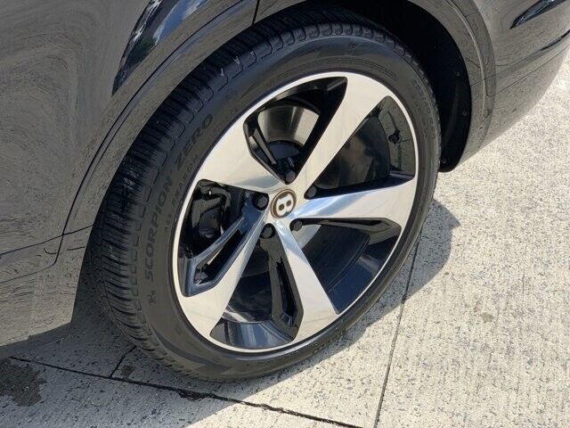 2019 Bentley Bentayga V8
