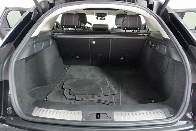 2019 Land Rover Range Rover P380 S