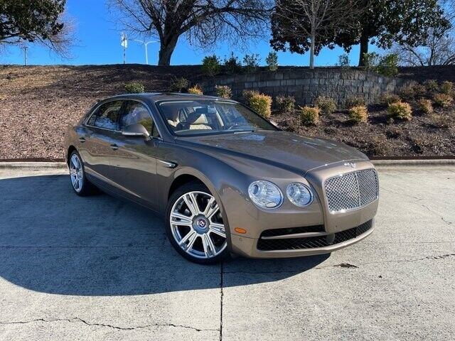 2018 Bentley Flying Spur V8
