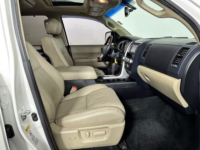 2014 Toyota Sequoia Platinum