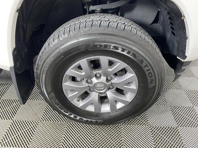 2018 Toyota Tacoma SR5 16923 Miles Super White 4D Double Cab 3.5L V6 PDI DOHC 24