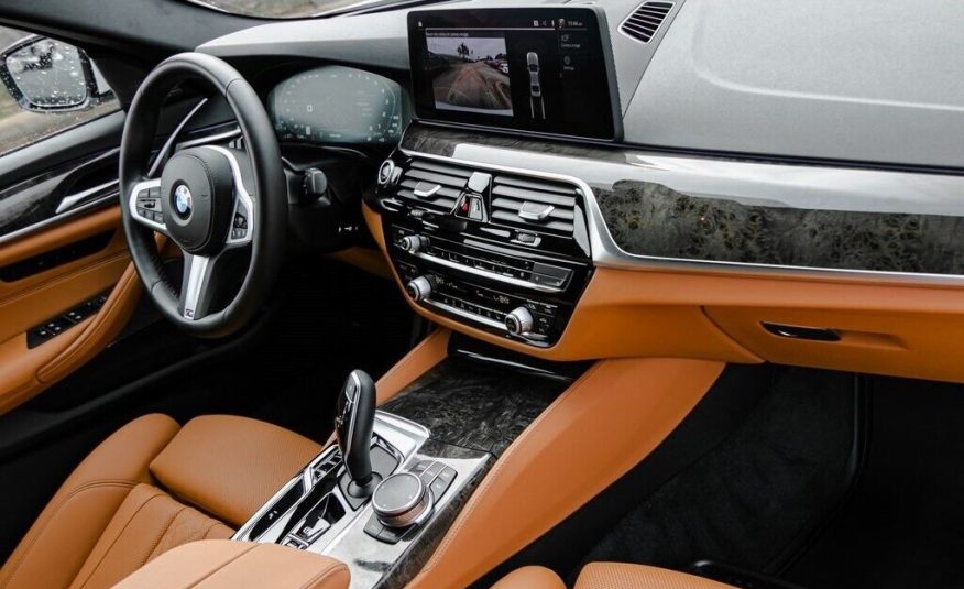 2022 BMW 5-Series 540i