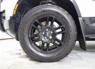 2023 Land Rover Defender X-Dynamic SE