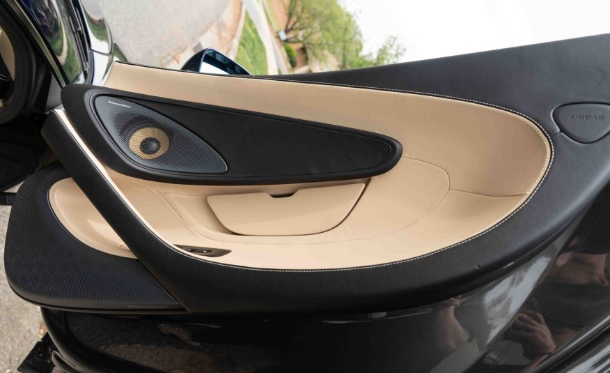 2017 McLaren 570S
