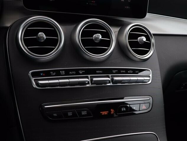 2021 Mercedes-Benz GLC GLC 300