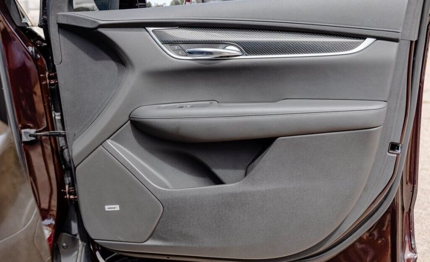 2020 Cadillac XT6 Sport