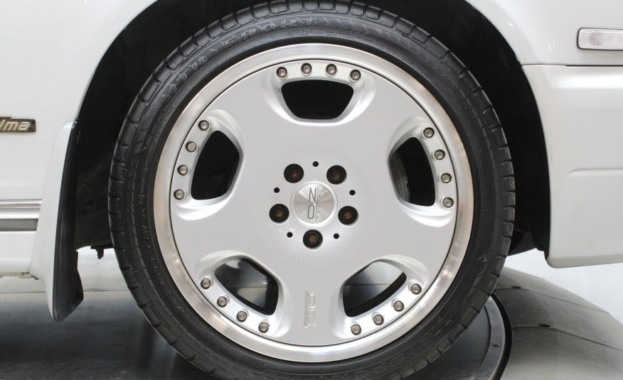 1994 Nissan Gloria Gran Turismo