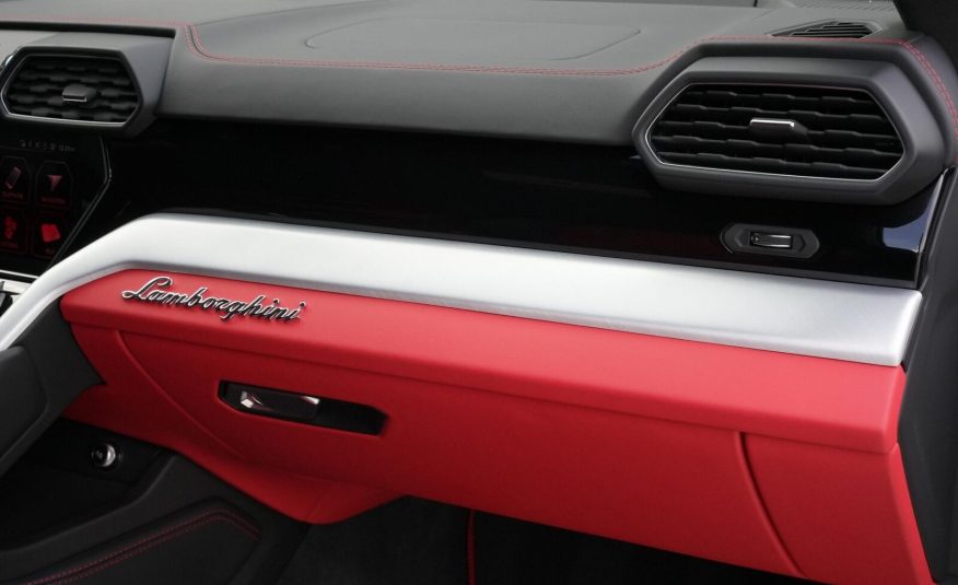 2020 Lamborghini Urus