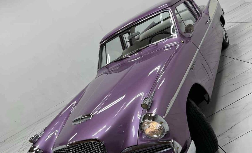 1958 Studebaker Silver Hawk