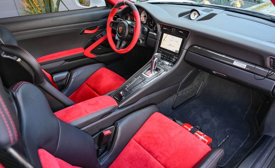 2018 Porsche 911 GT2 RS